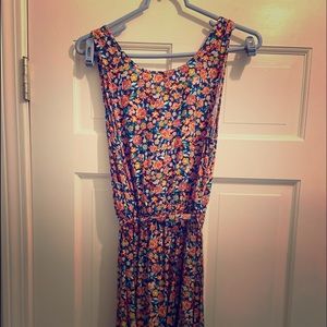 Floral dress with waist tie